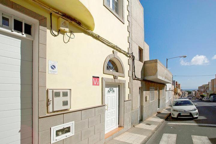 Aeropuerto Gran Canaria Apartamento Vacacional Carrizal ภายนอก รูปภาพ
